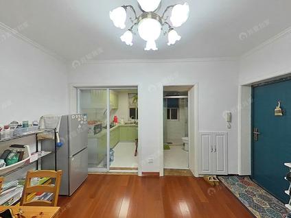 北京苏江花园1室2厅69.46平低楼层/共5层