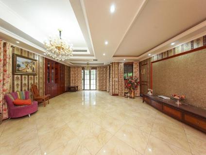 北京坡岭顿小镇5室3厅260平低楼层/共3层