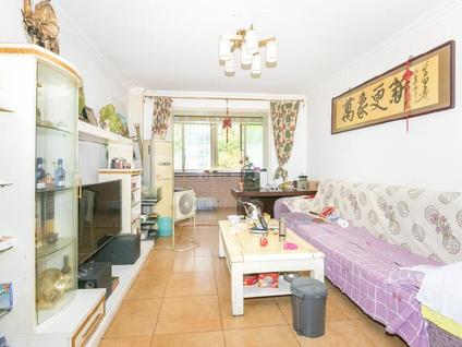 北京疃里二区3室1厅104.85平低楼层/共6层