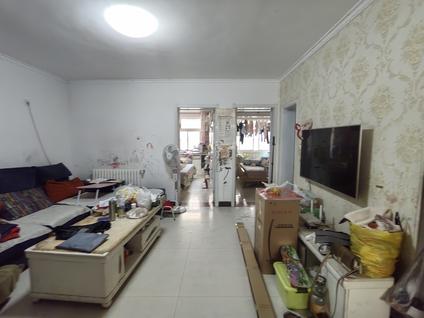 北京蓝色港湾2室1厅82.45平低楼层/共7层