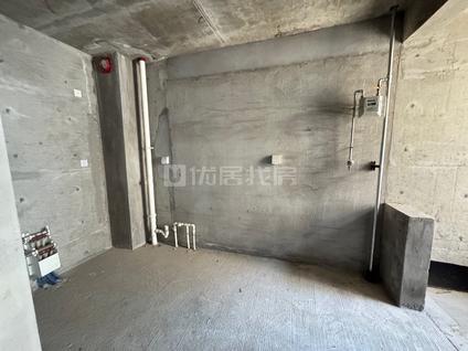 咸阳纺织花园小区2室2厅94平中楼层/共18层