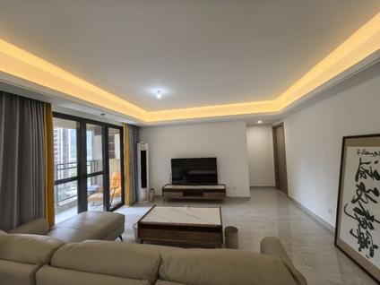 北京美的公园天下4室2厅132平中楼层/共26层