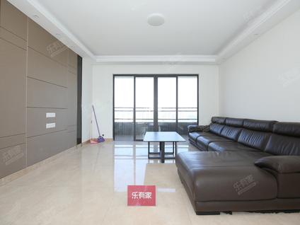 江门绿茵高尔夫4室2厅143平高楼层/共33层