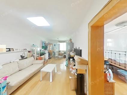 北京东安公寓2室1厅106.62平高楼层/共33层