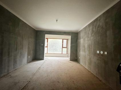 北京绿都温莎城邦3室2厅122平低楼层/共33层