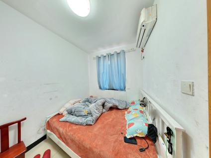 北京燕江新城山林苑2室1厅69.03平低楼层/共18层