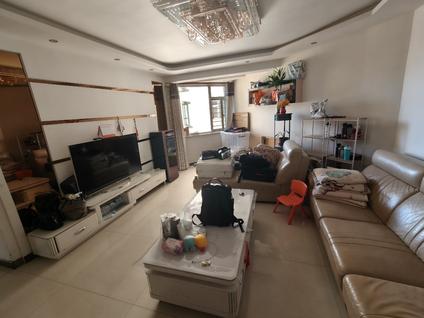 北京海宏一号D区3室2厅136平高楼层/共34层