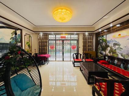 江门格林春天5室3厅245.86平高楼层/共3层