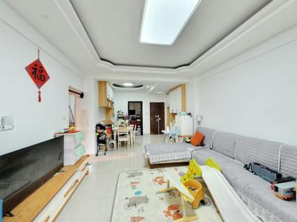北京未来海岸系(蓝水郡)2室2厅81.69平低楼层/共18层