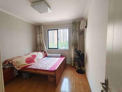 北京金色家园西区3室2厅116平低楼层/共18层