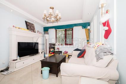 北京百草园社区2室1厅79.8平低楼层/共6层