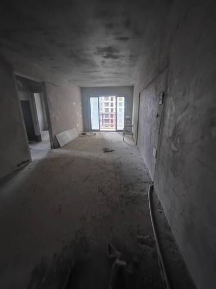 北京幸福家园2室2厅88平高楼层/共6层