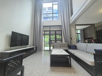 北京大华锦绣海岸(三期)4室2厅155平低楼层/共1层