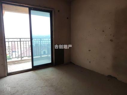 北京国贸大厦3室2厅120平中楼层/共18层