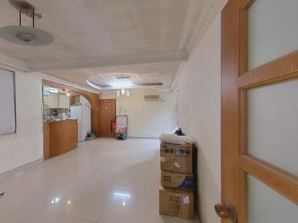 北京鸿运花园3室2厅84平中楼层/共7层