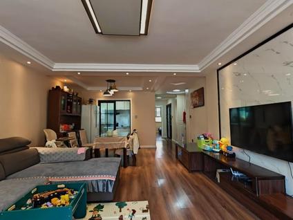 北京海棠铭居3室2厅129.84平低楼层/共12层