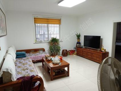 北京黄河怡心苑3室2厅136平低楼层/共6层