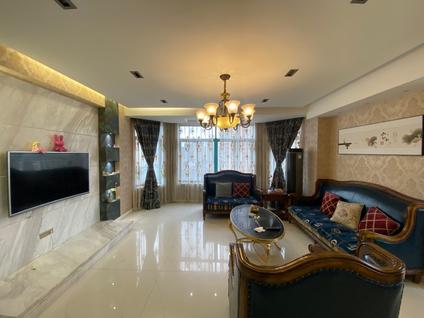 北京华鑫香港城4室2厅150平中楼层/共21层