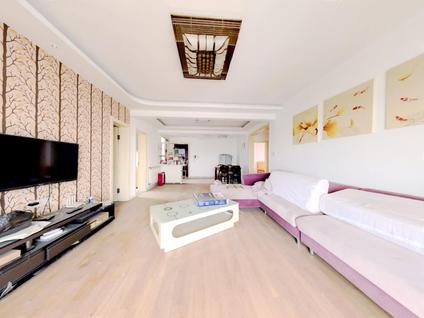 北京绿地世纪城(五期)4室2厅146.62平高楼层/共18层