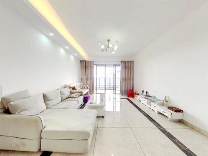 湛江御景公园里3室2厅126.15平中楼层/共17层