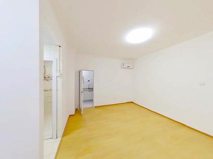 北京碧兴园2室1厅80.56平低楼层/共24层