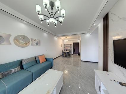 北京荣盛华府3室1厅100平高楼层/共34层