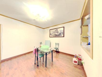 西安太华小区2室1厅74.18平中楼层/共7层