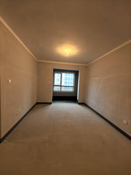 北京金地新城大境3室1厅95平高楼层/共24层