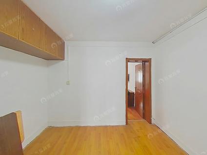 北京上元大街1室1厅45平低楼层/共4层