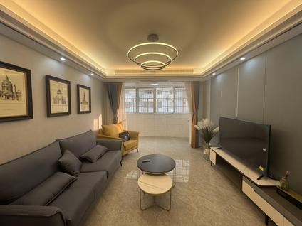 北京阳光新苑(北区)3室2厅98平低楼层/共5层