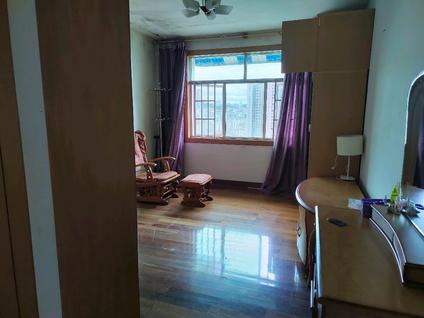 北京银通山庄千禧苑3室2厅150平高楼层/共8层