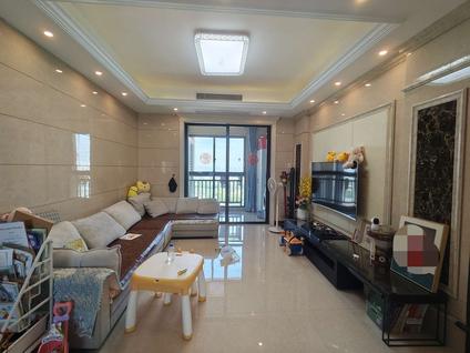 北京世茂大观一期南苑3室2厅114.66平高楼层/共31层