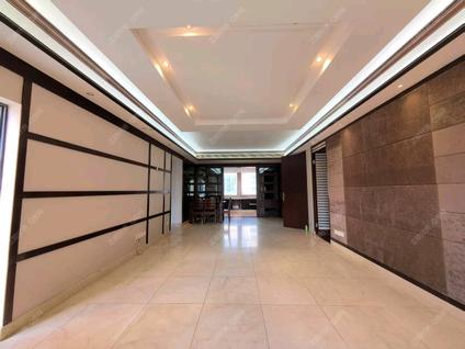 珠海景山壹号3室2厅138.67平低楼层/共27层