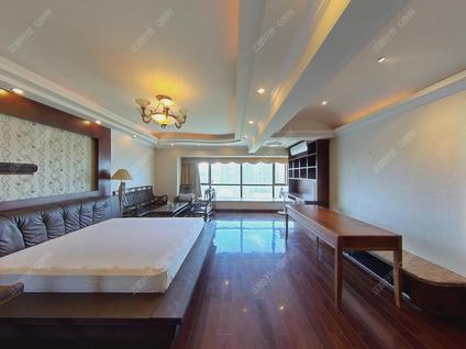 珠海世航诺瑞比丽4室2厅209.34平高楼层/共28层