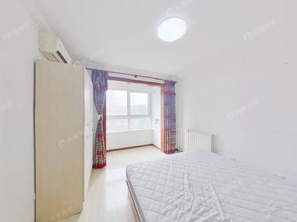 北京方庄南路18号院2室1厅84.27平低楼层/共18层