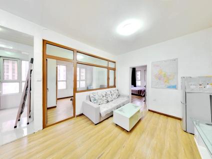 哈尔滨金域蓝城1室1厅68.38平低楼层/共30层