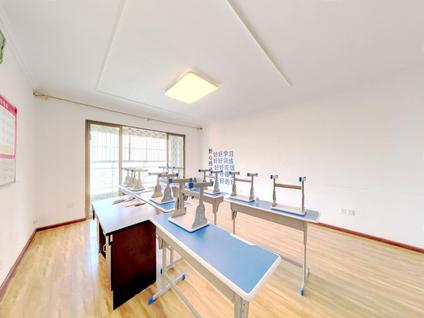 北京腾龙湾3室2厅111.17平中楼层/共16层