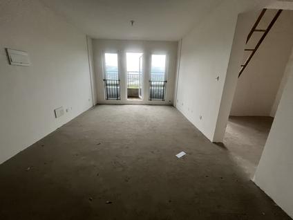 德阳万嘉国际社区4室2厅126平高楼层/共12层