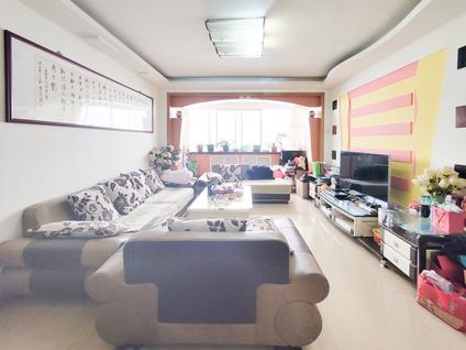 兰州鸿运家园3室2厅118.25平低楼层/共8层