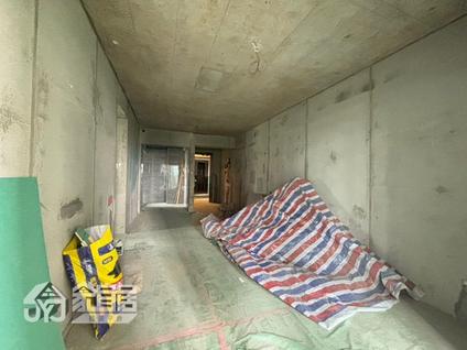 江门江海保利大都汇3室2厅79.91平低楼层/共24层