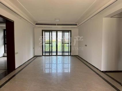 河源理想家园4室2厅138平低楼层/共30层