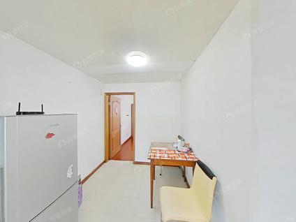 上海梅园(五街坊)1室1厅38.93平低楼层/共6层