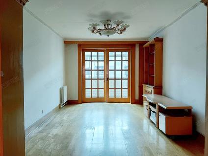 沈阳五彩新村3室2厅113平高楼层/共7层