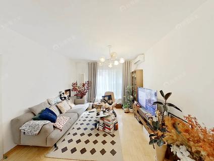 北京阳光花园1室1厅69.48平低楼层/共12层