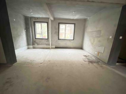 北京郡王府4室2厅143平低楼层/共9层