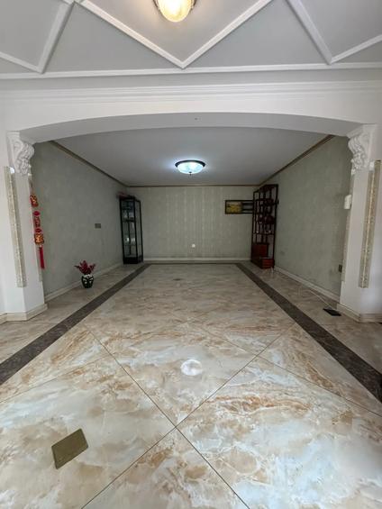 北京香格丽都3室2厅126平低楼层/共5层