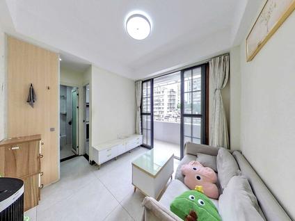 北京东华西路仁秀新街2室1厅42平中楼层/共8层