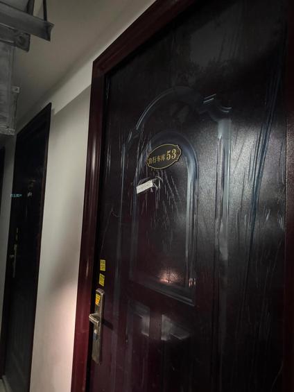 北京绿城雅苑3室2厅112平中楼层/共18层