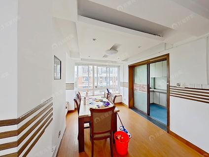 北京三江花园(萧山)6室3厅120.67平高楼层/共6层