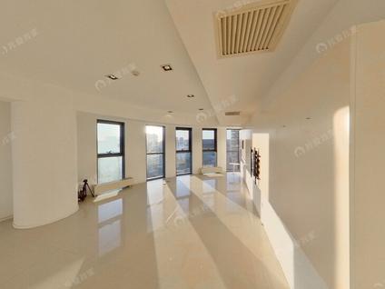 北京三里屯SOHO公寓5室1厅249.56平中楼层/共28层